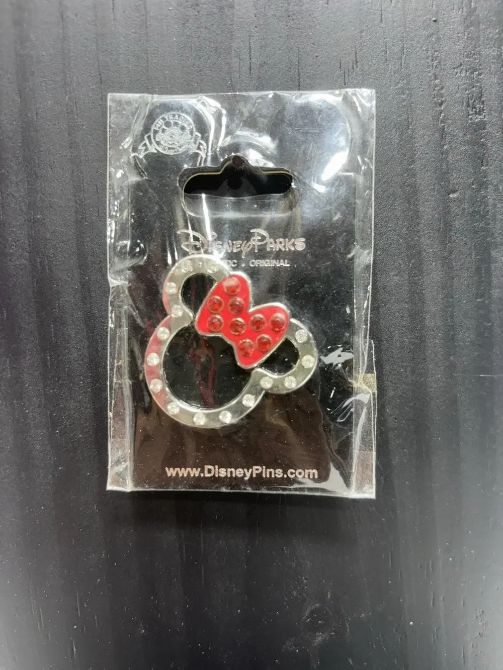Disney Parks Minnie Mouse Bow Rhinestone Pin Authentic Original New Sealed Rare